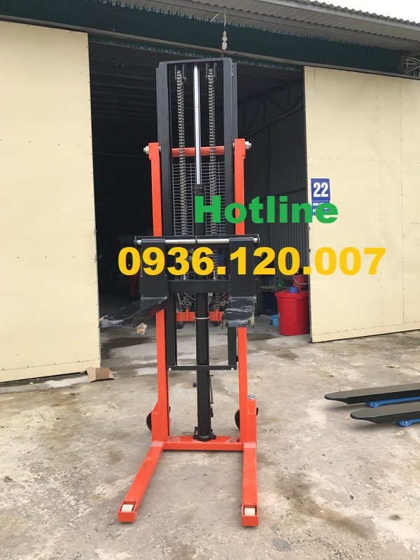 Xe Nang Cao 3m Tai 1500kg