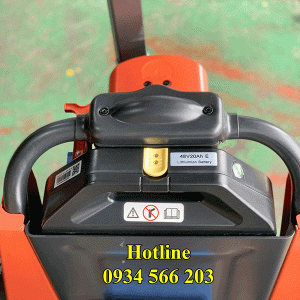 Xe Nang Dien Thap 2000kg