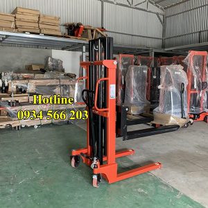 Xe Nâng Pallet Cao 3m